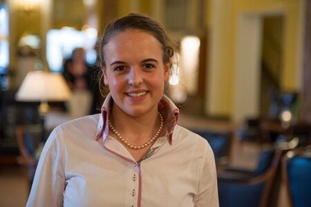 Robin Travis scholarship awarded for 2012